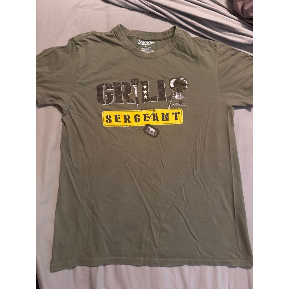 Academy Sports Grill Sergeant Graphic T-Shirt Mens Large Olive Green Cotton Tee